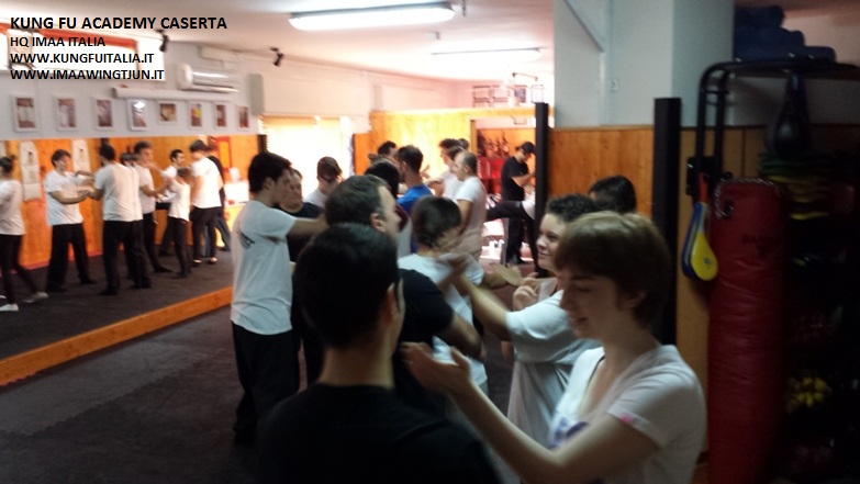 www.kungfuitalia.it  kung fu academy Caserta Italia International Martial Arts Alliance IMAA corso istruttori wing tjun tsun chun difesa personale arti marziali cinesi corso Sifu Mezzone